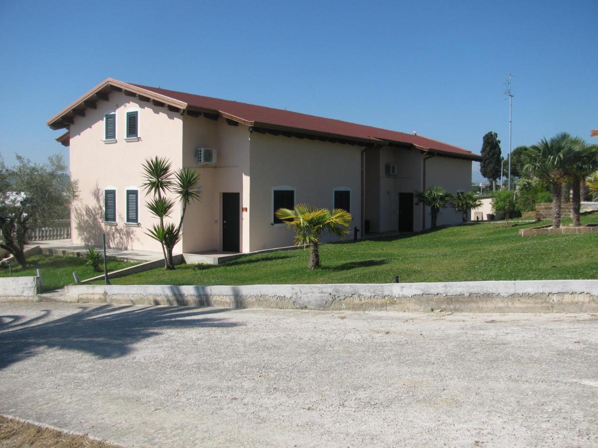 Residence Il Villaggio Del Re Corropoli Exterior photo